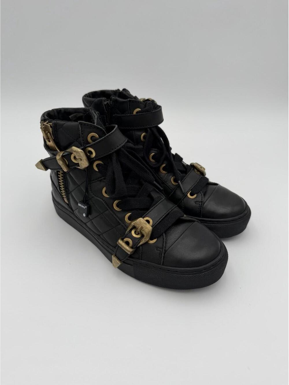 Women’s Bronx  Boots Black W/Brass Details Size 37 (6.5-7 US) RARE In US ￼